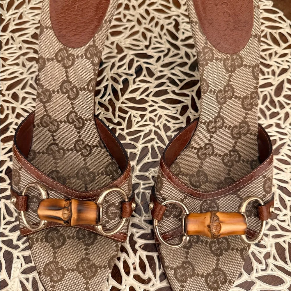 Vintage Gucci Brown Bamboo Logo Mules - Picture 13 of 15